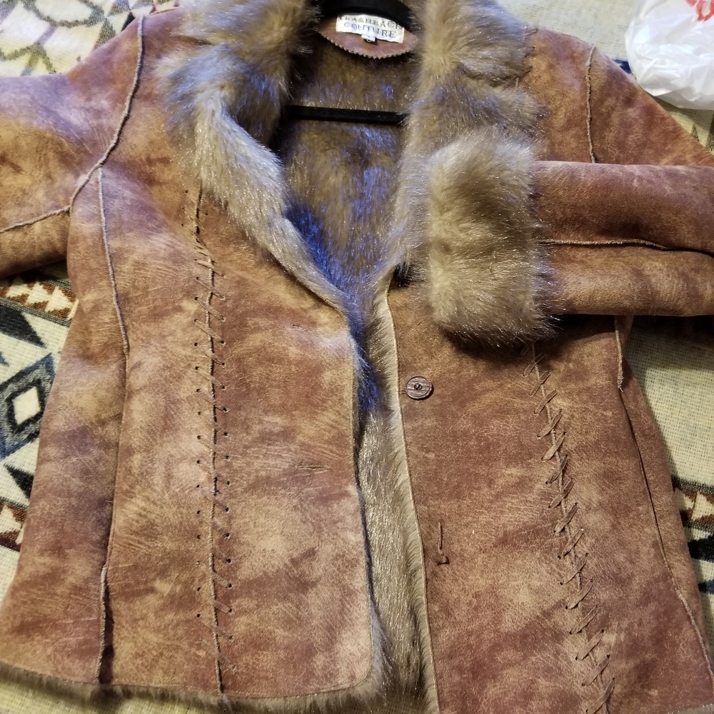 Jacket/ Coat - image 1